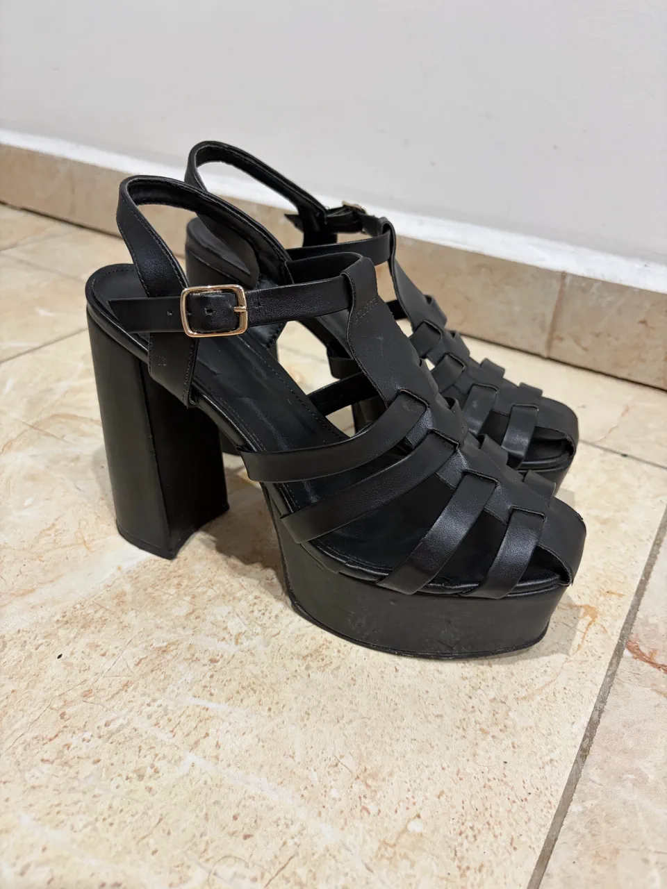 Sandalias Apie · Talle AR 36