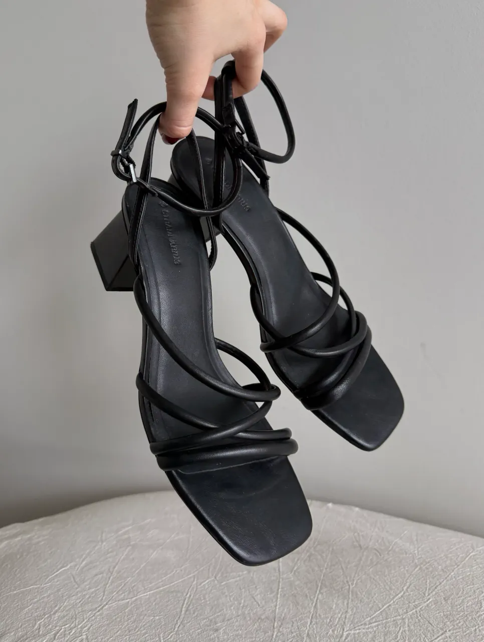 Sandalias Stradivarius - imagen 2
