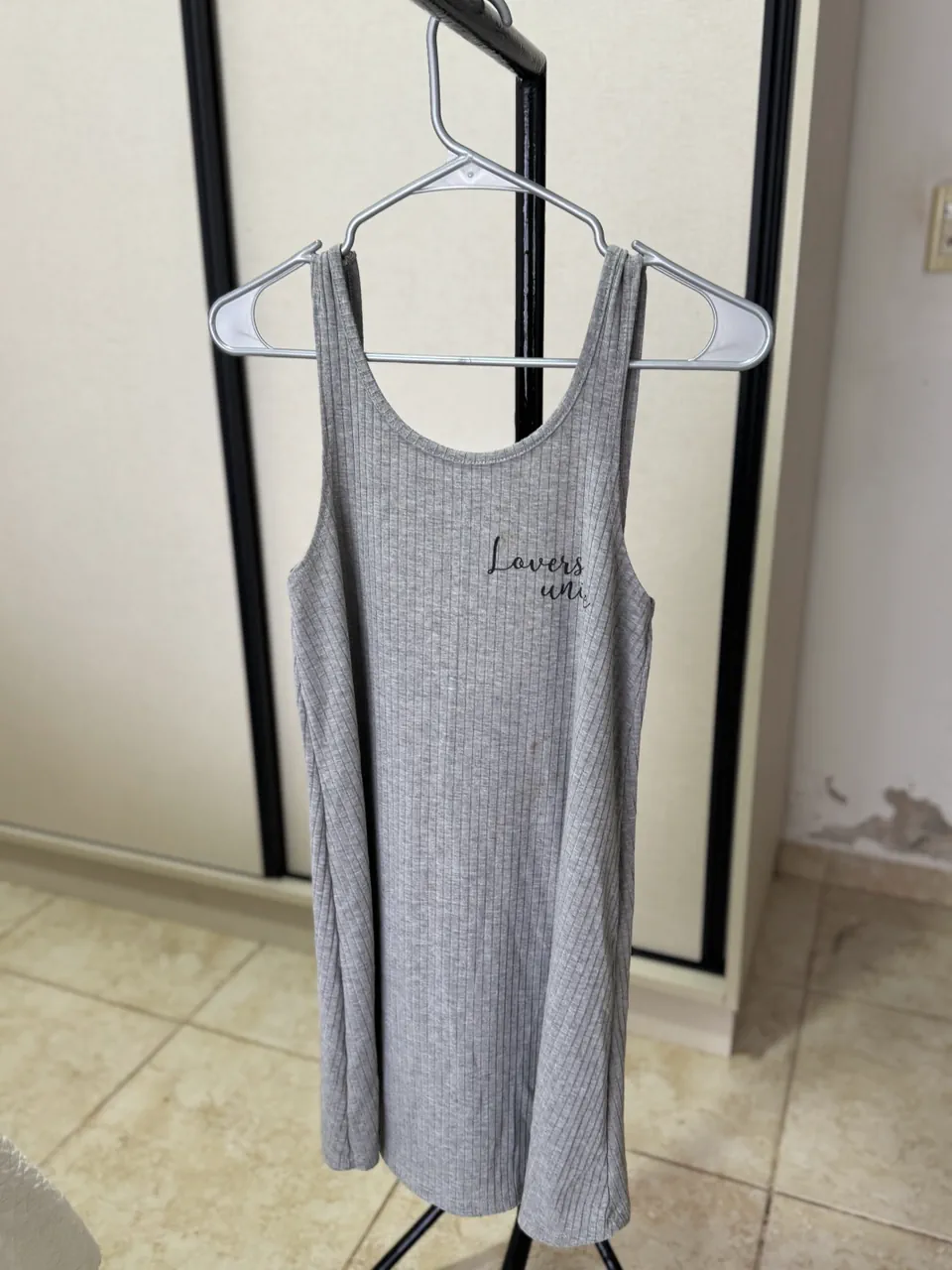 Musculosa Naif · Talle L