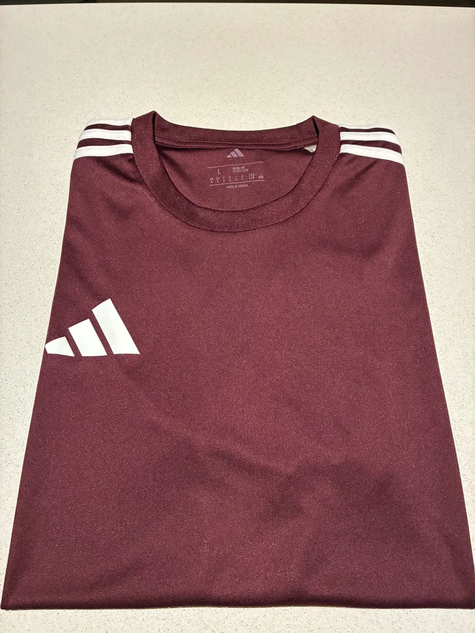adidas · Talle L