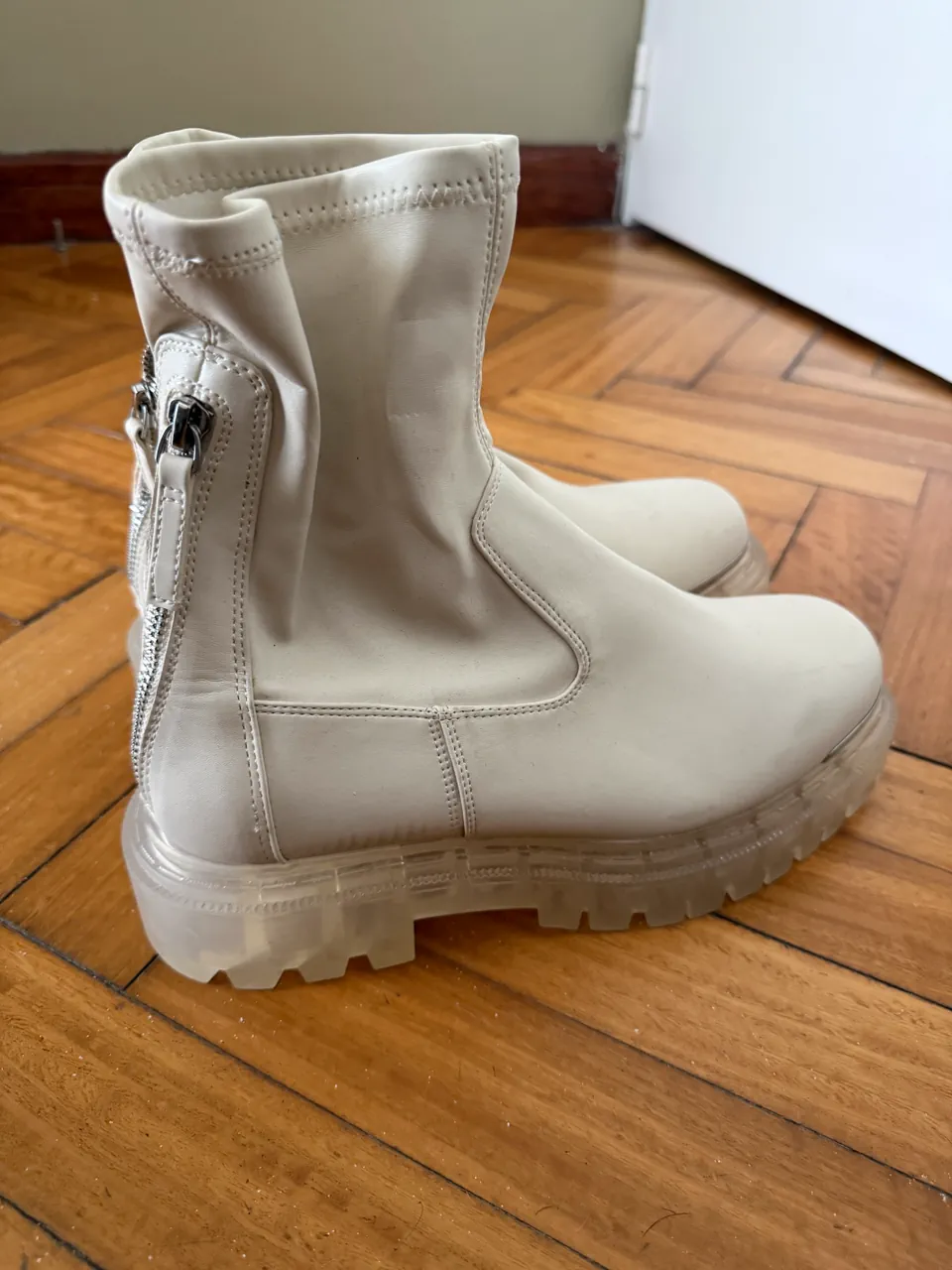 ALDO · Talle AR 40