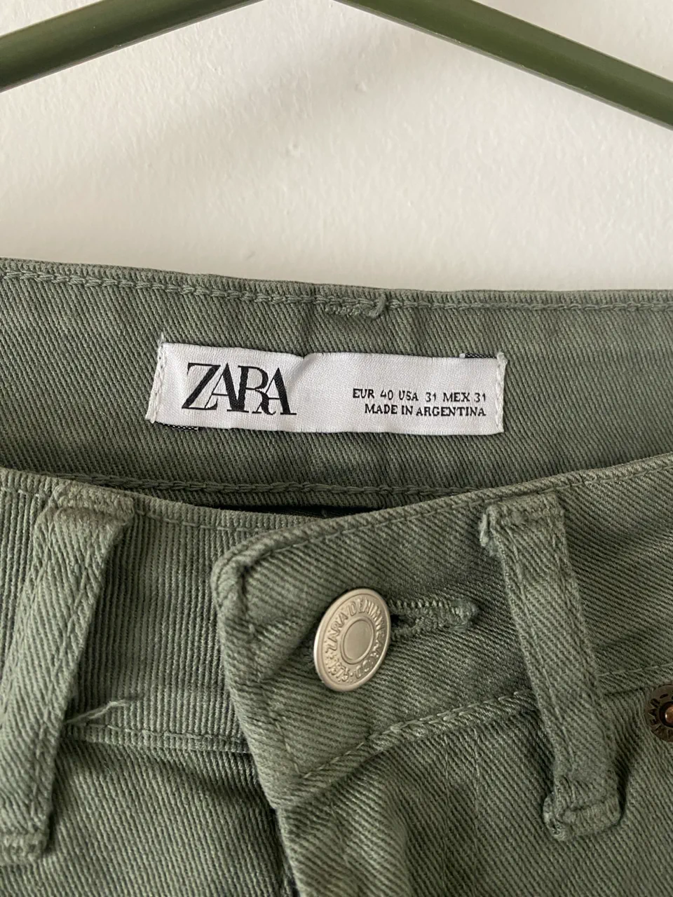 Pantalón Zara · Talle EU 40