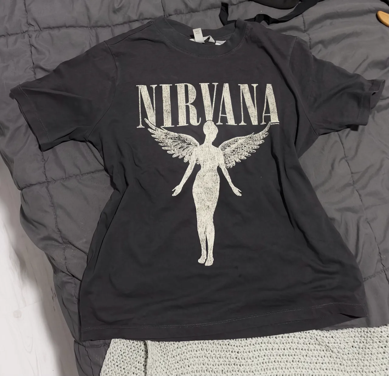 Remera H&M - imagen 1
