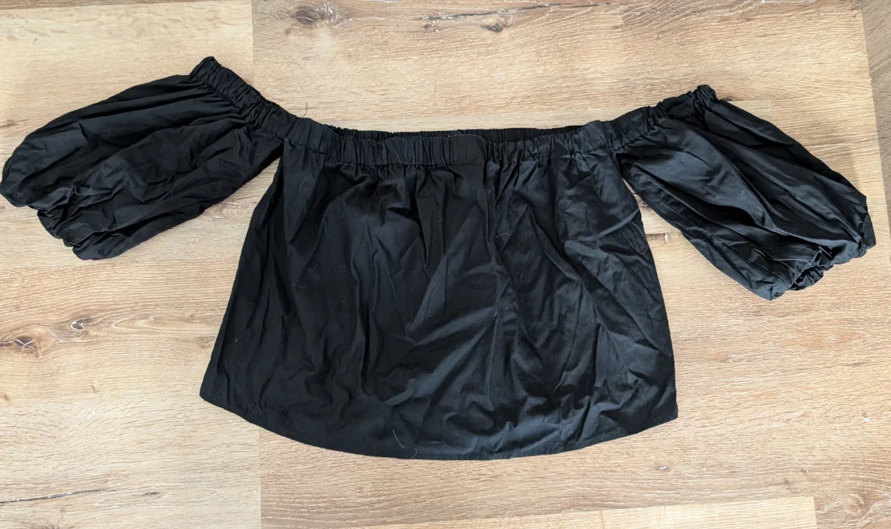 Bershka · Talle L