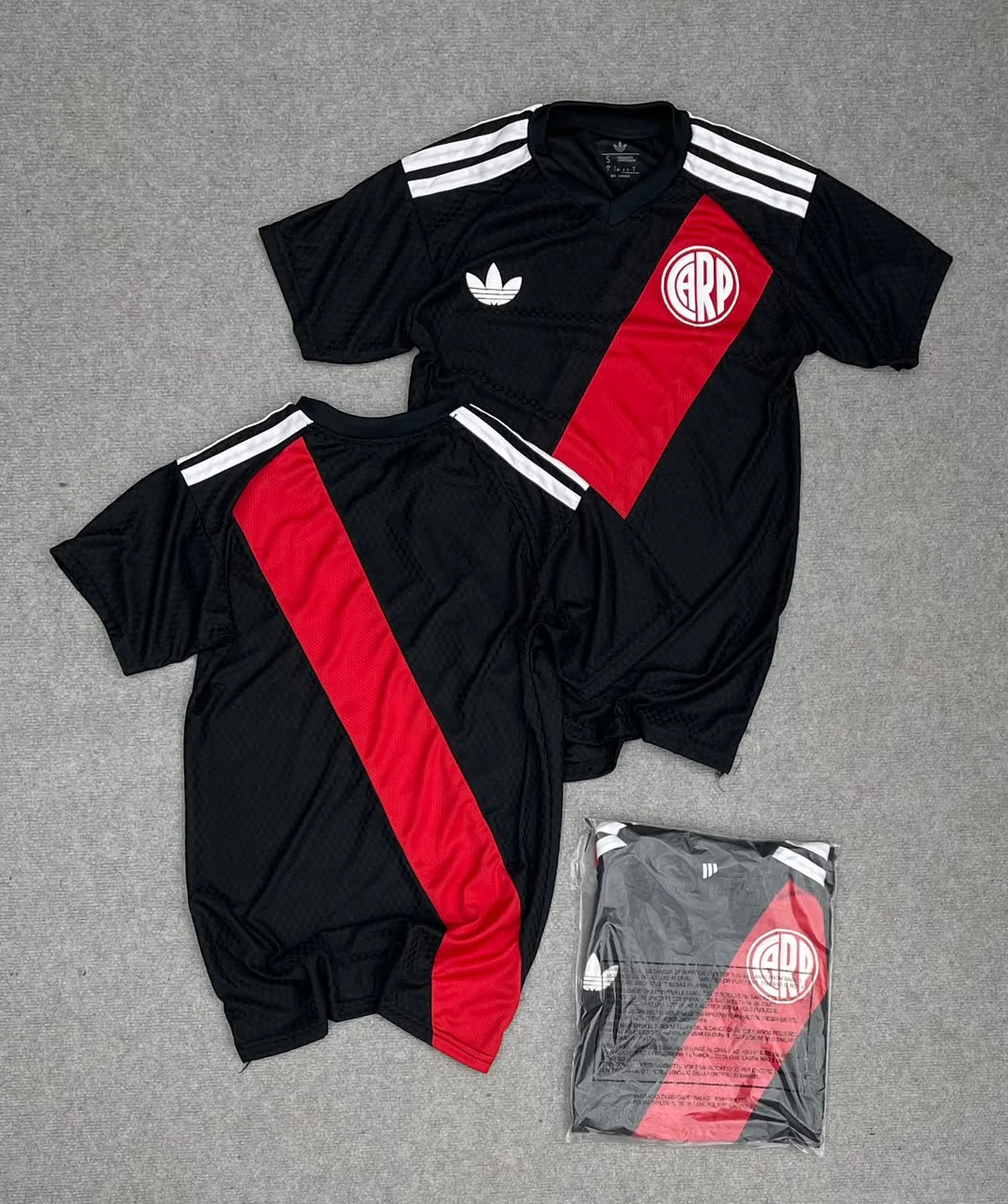 adidas · Talle XL