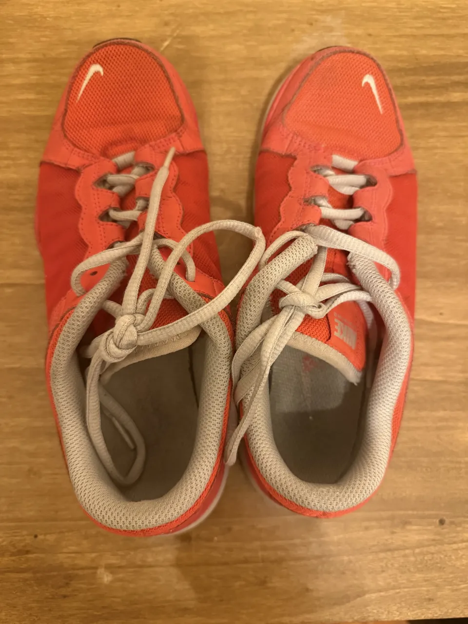Nike · Talle AR 36