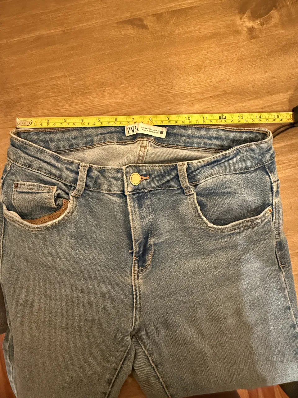 Zara · Talle EU 40