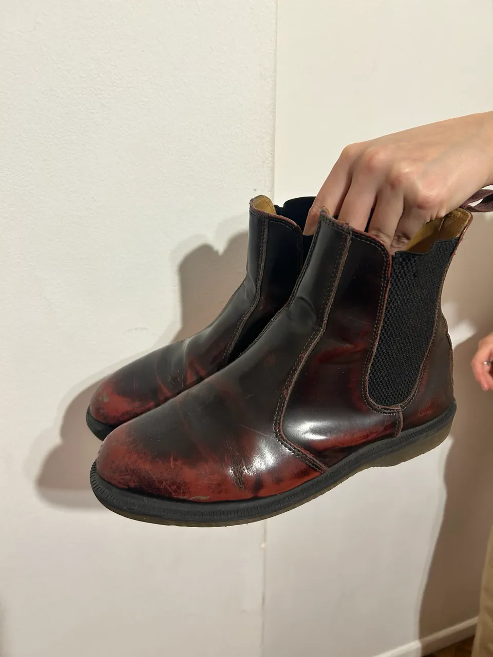 Dr. Martens · Talle AR 38