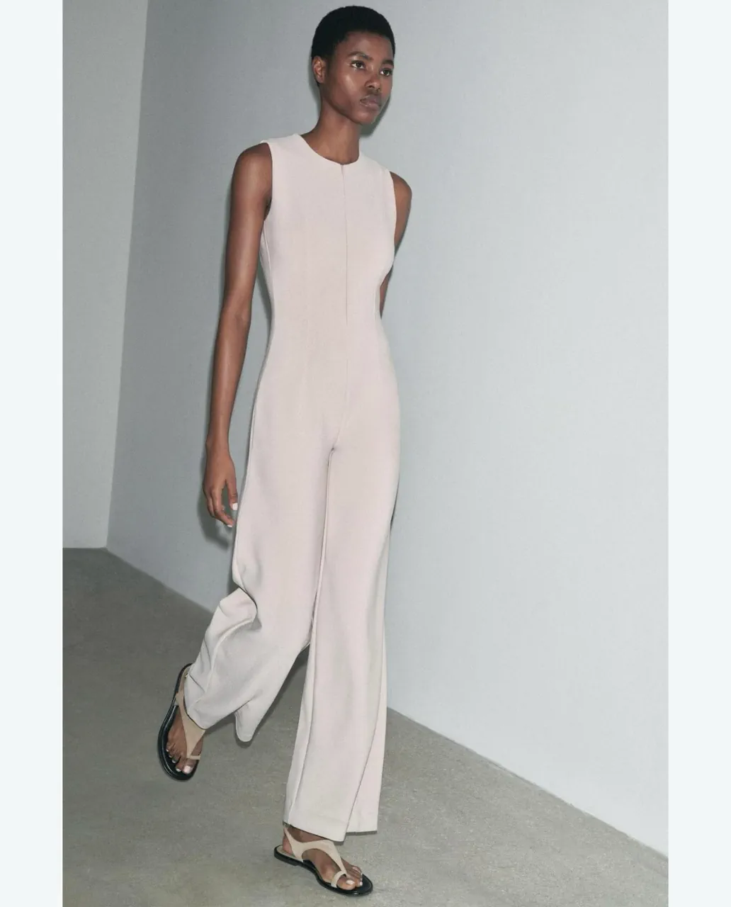 Mono Zara · Talle L