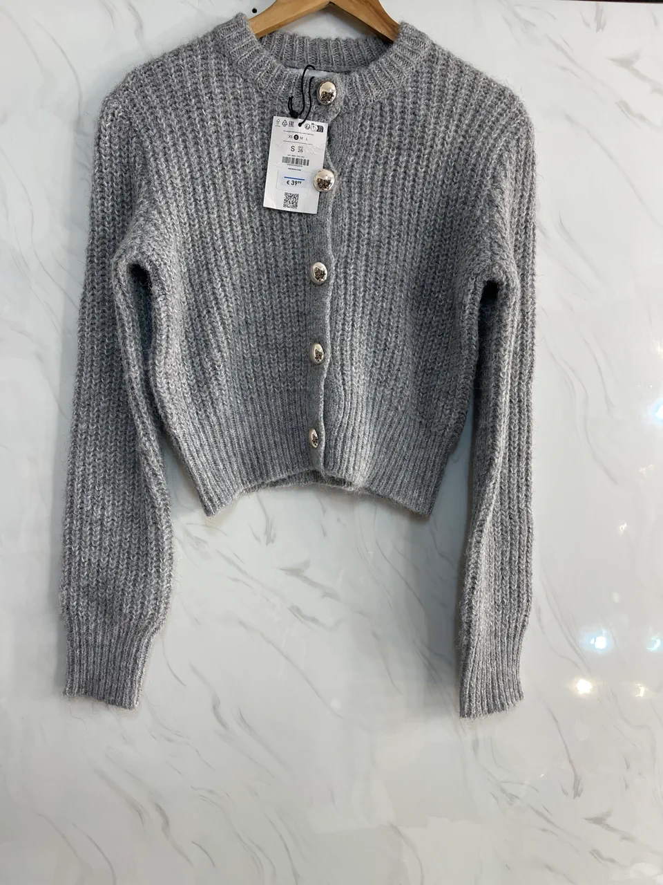 Sweater Bershka · Talle S