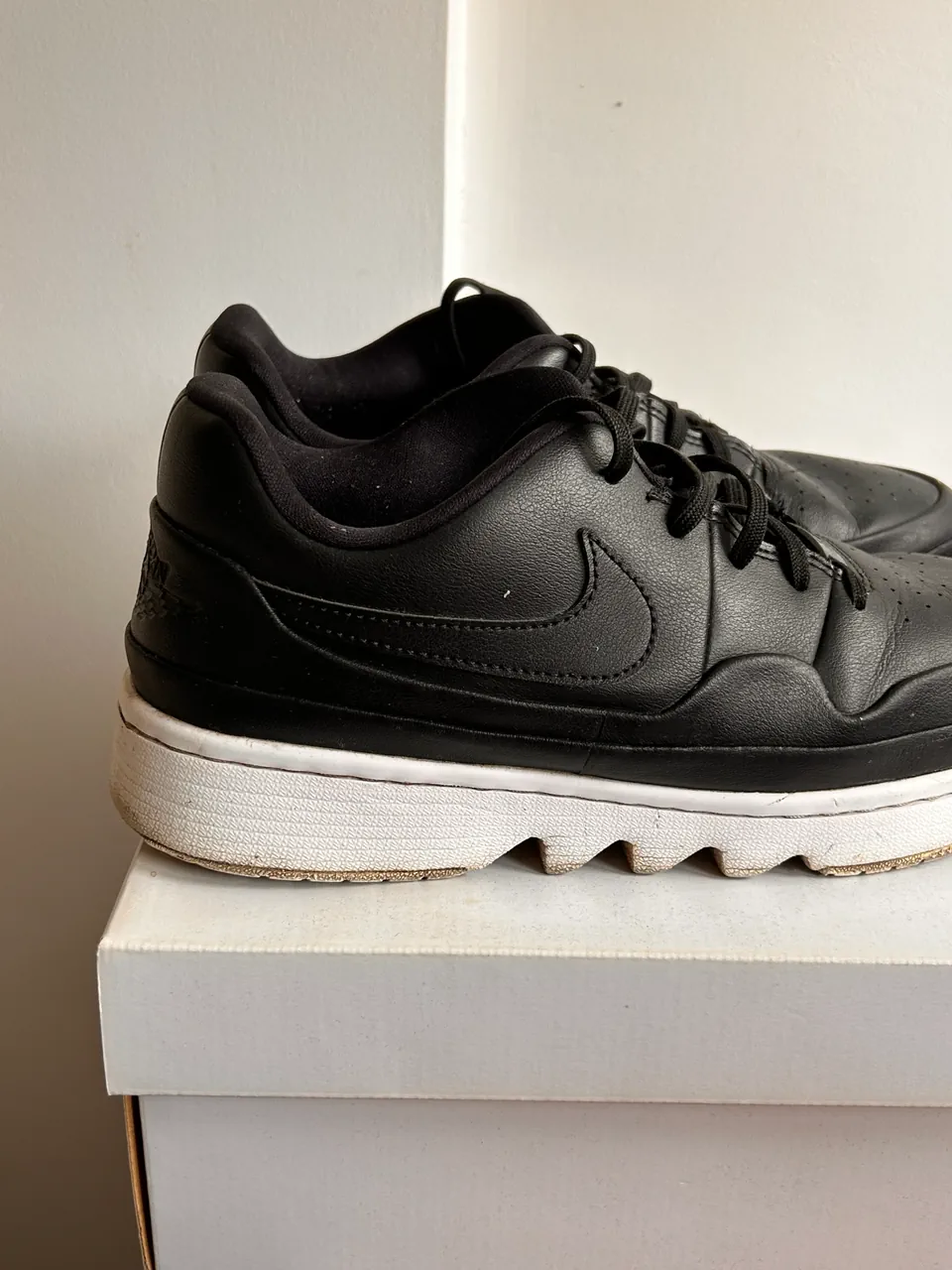 Zapatillas Jordan · Talle US 9.5