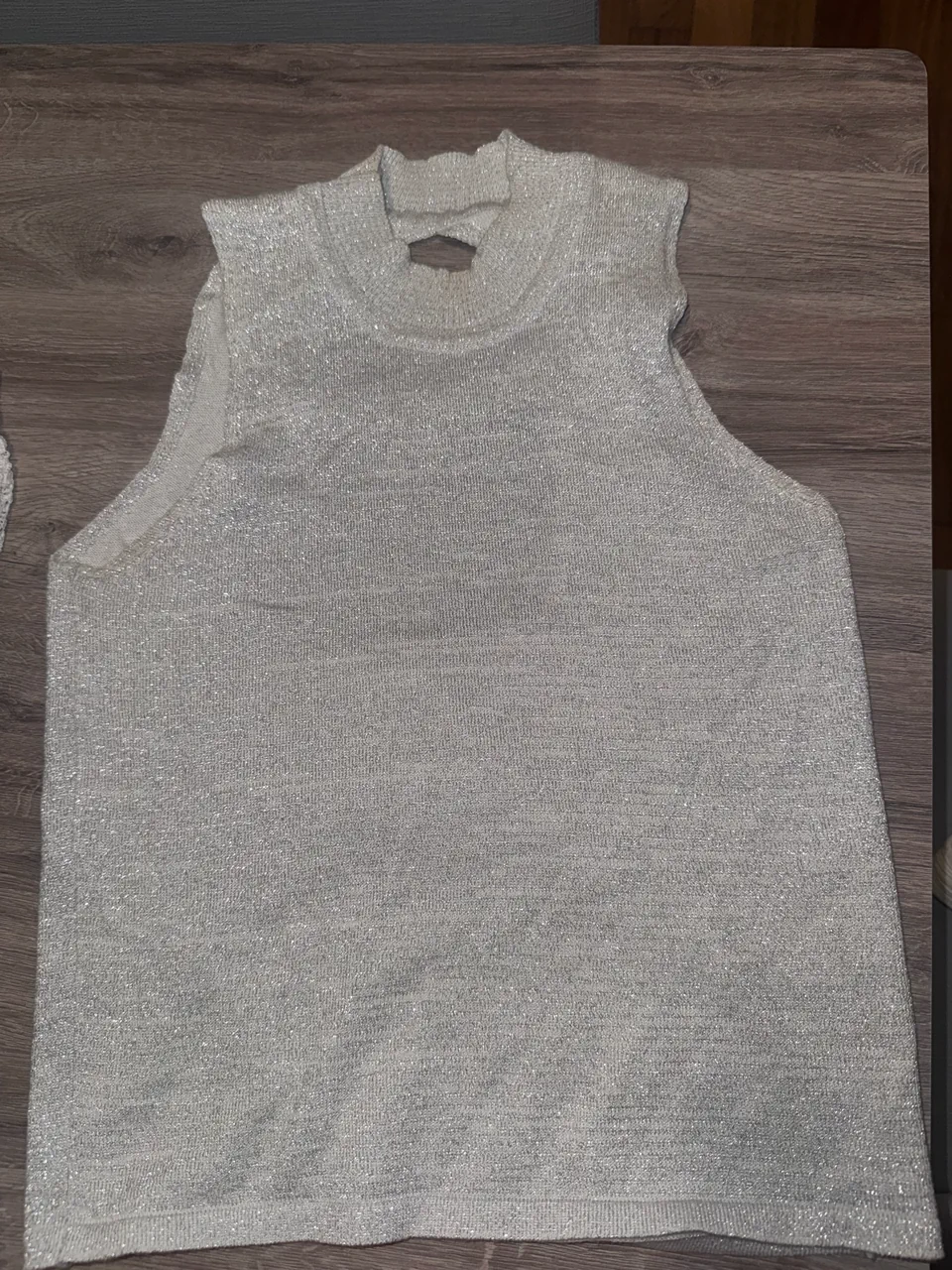 Musculosa A ≠ - imagen 1