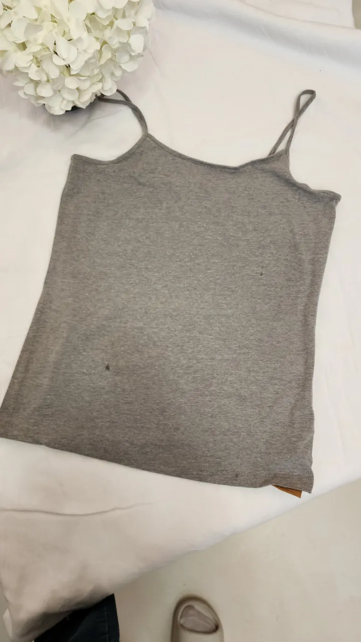 Musculosa A ≠ - imagen 1