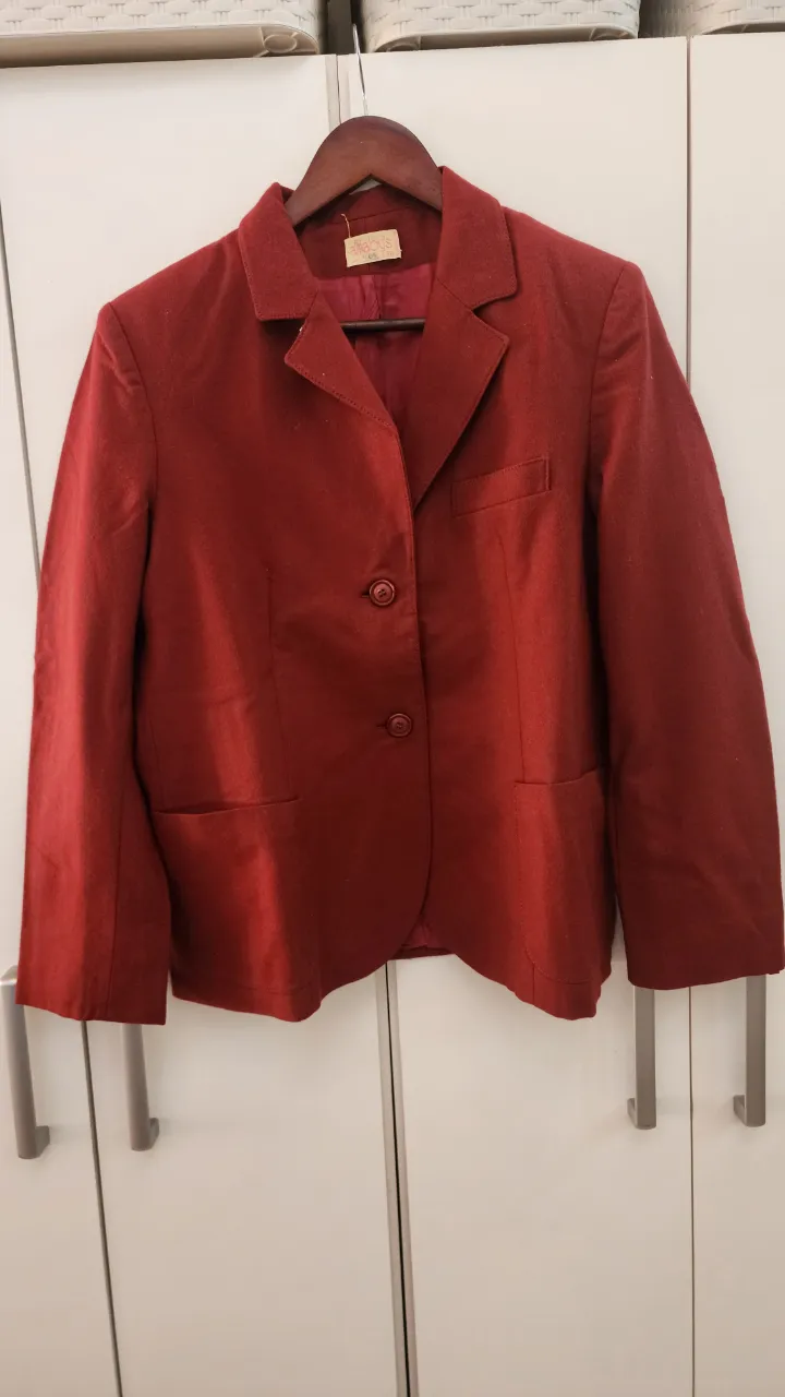 Blazer A ≠ · Talle L