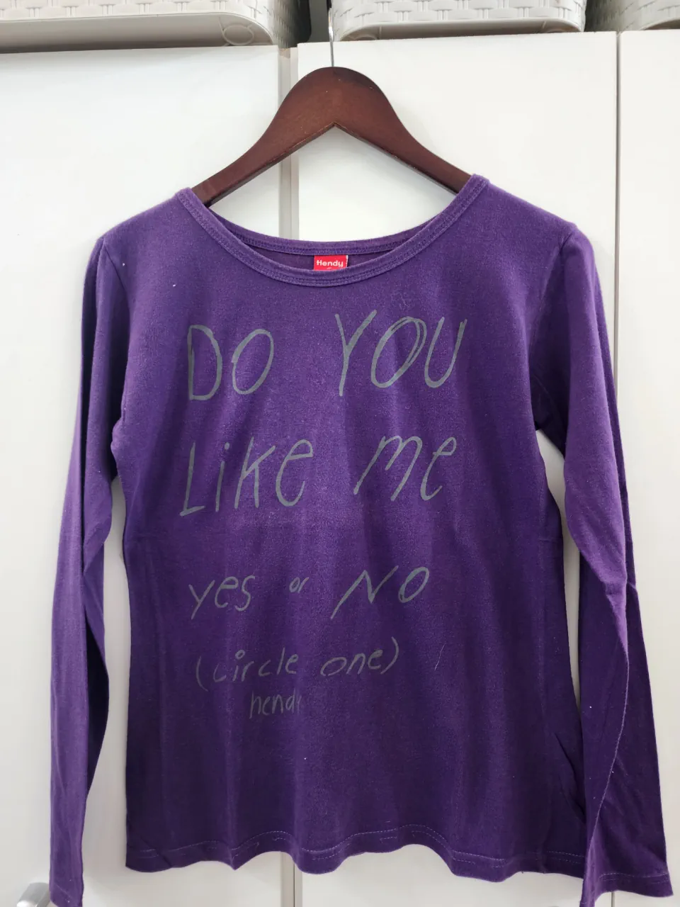 Remera Hendy · Talle S