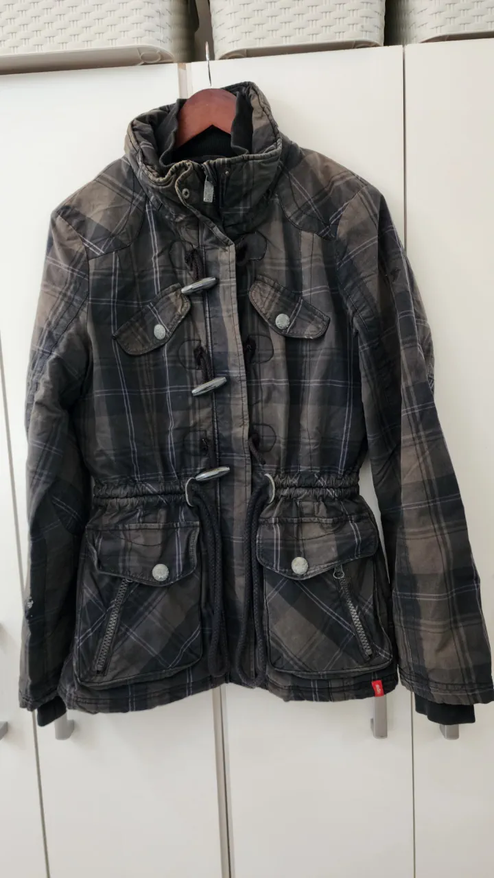 Campera Edc - imagen 1
