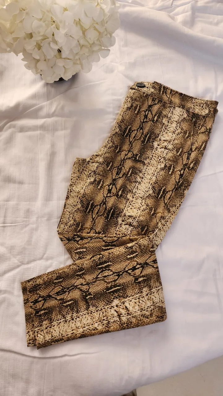 Pantalón A ≠ - imagen 1