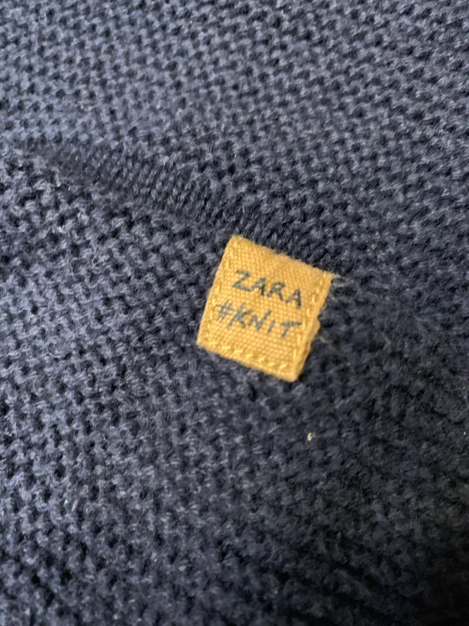 Sweater de cuello redondo Zara - imagen 4