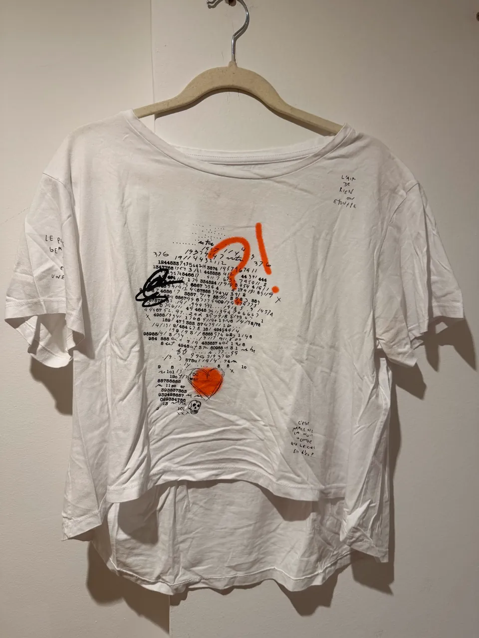 Remera We Are Velvet · Talle M