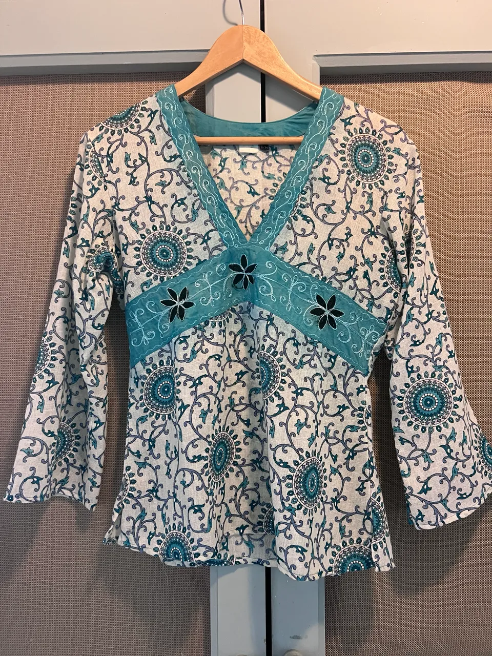 Blusa A+ - imagen 1