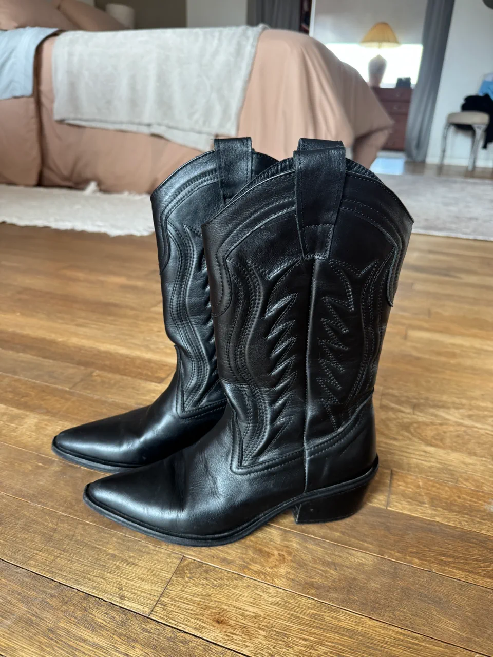 Valentino di zavate · Talle AR 35