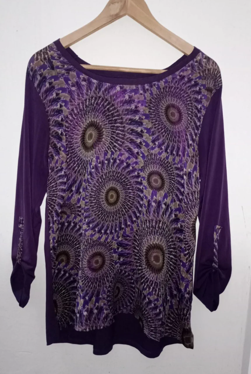 Remera Chatelet - imagen 1