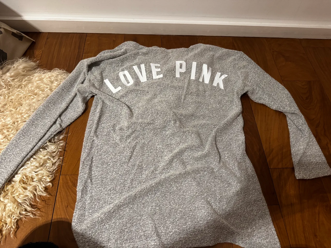 Buzo Pink - imagen 3