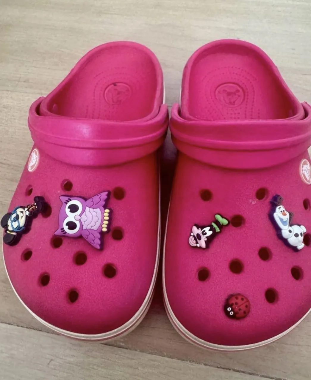 Chancla Crocs · Talle AR 32