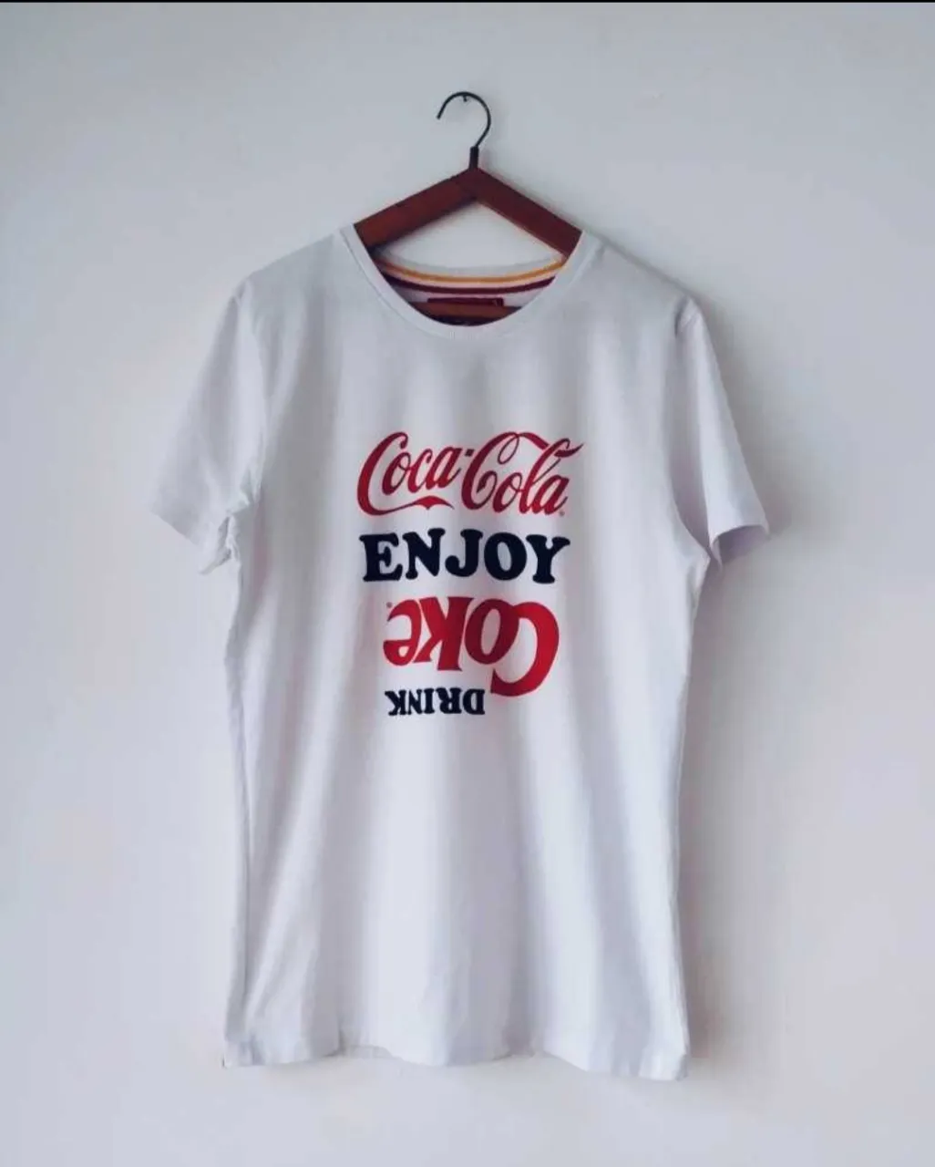 Remera Coca-Cola - imagen 1
