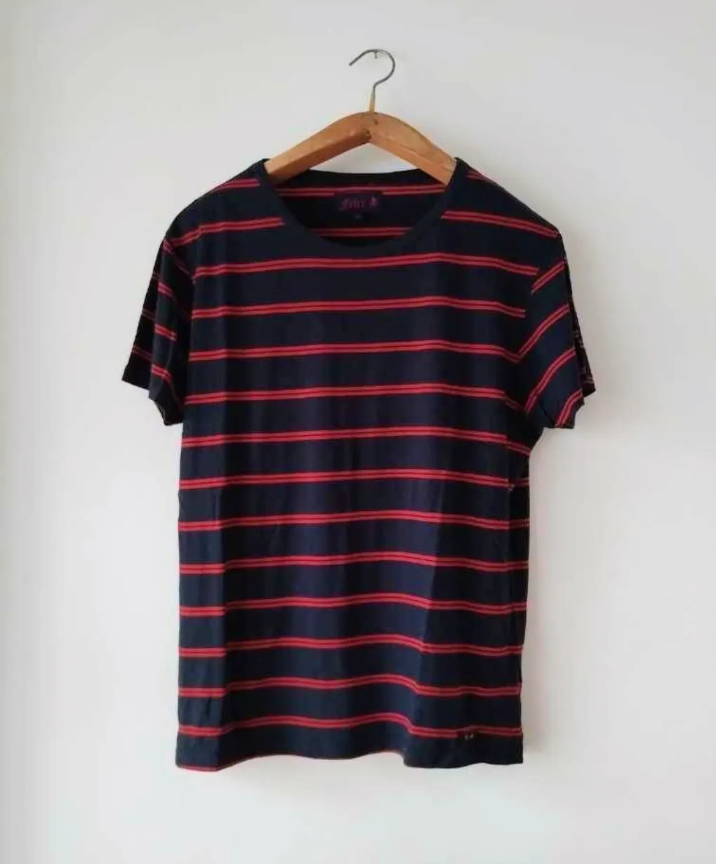 Remera Felix · Talle L