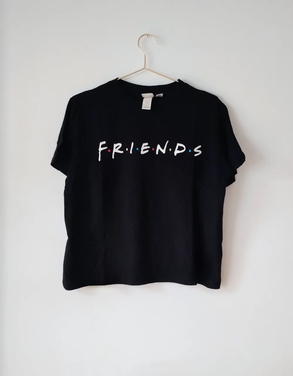 Remera H&M · Talle M