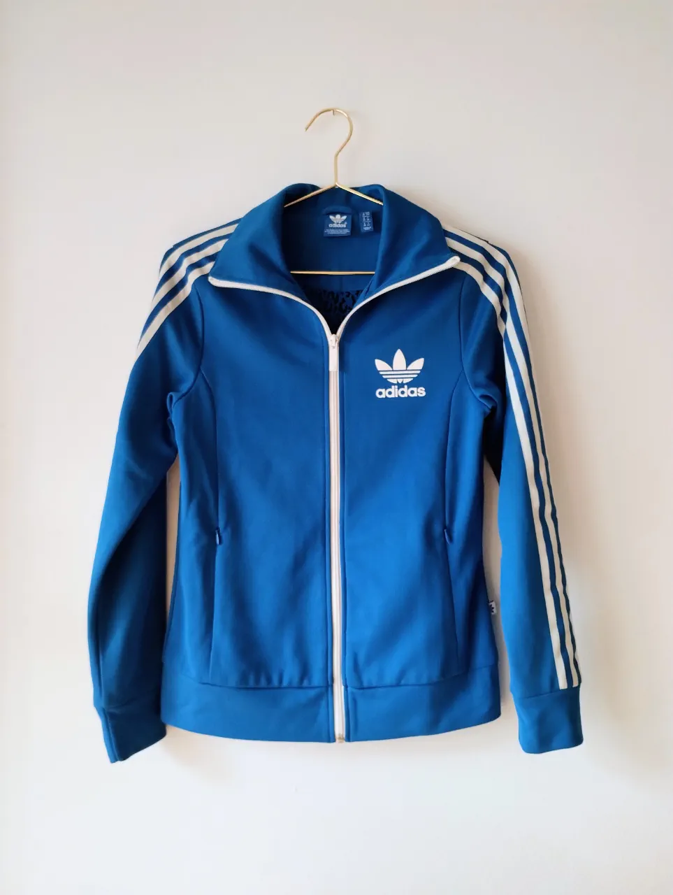 adidas · Talle S