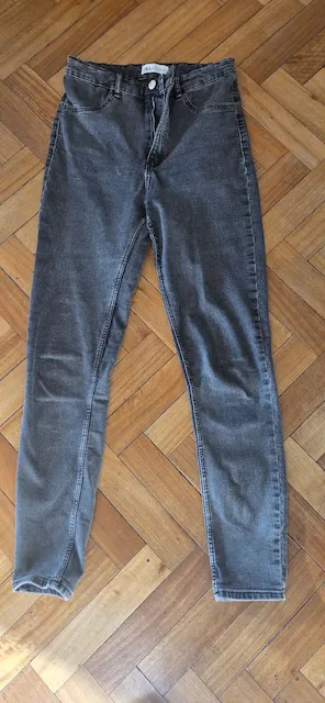 Zara · Talle EU 40