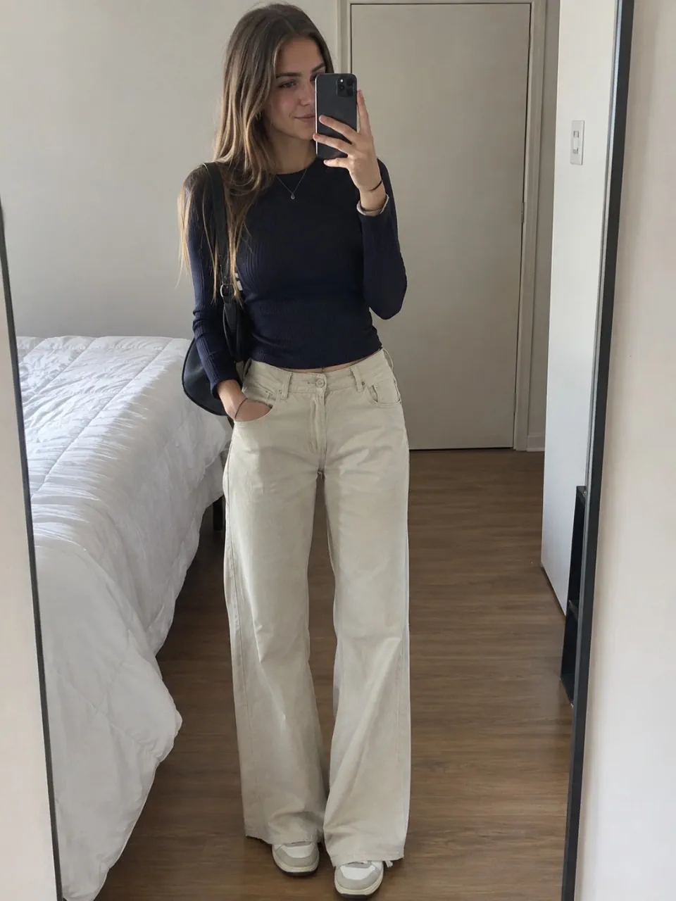 Pantalón Akiabara · Talle M