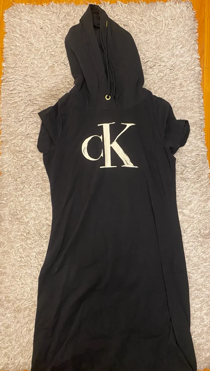 Vestido Calvin Klein · Talle S