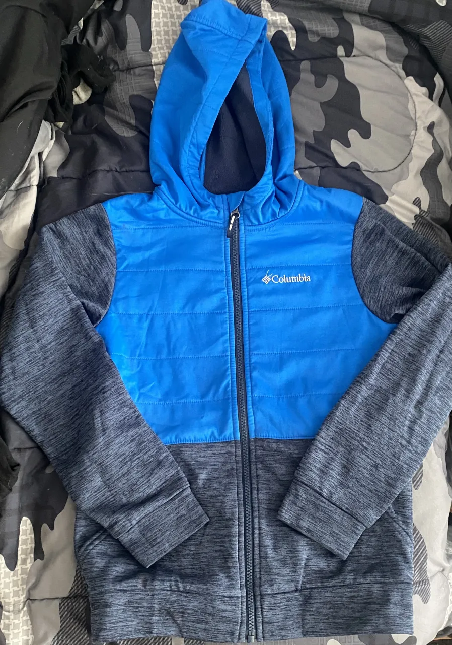 Buzo Columbia · Talle M