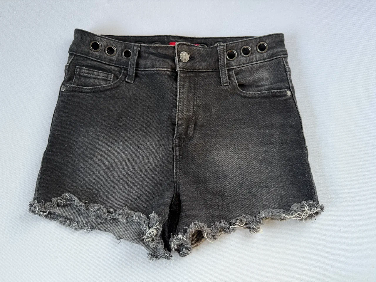 GUESS · Talle EU 36