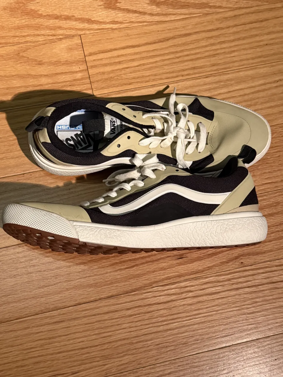 Vans · Talle AR 45