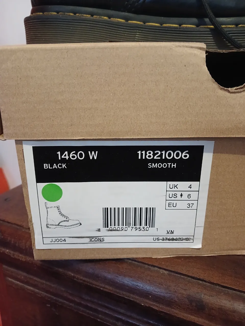 Dr. Martens · Talle US 6