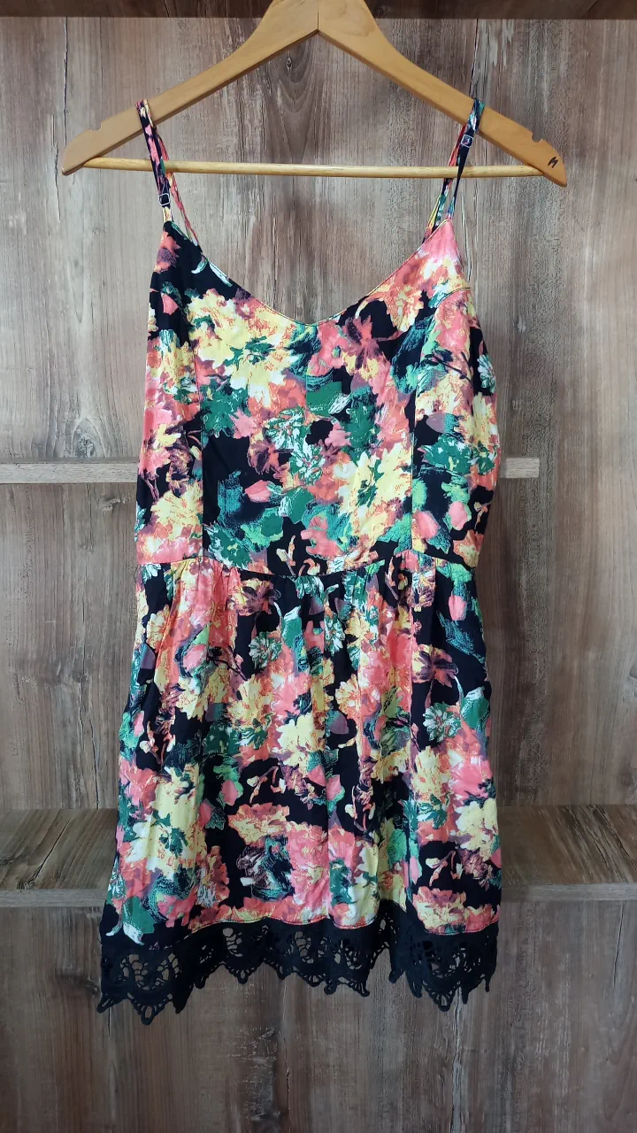 Vestido motivi · Talle L