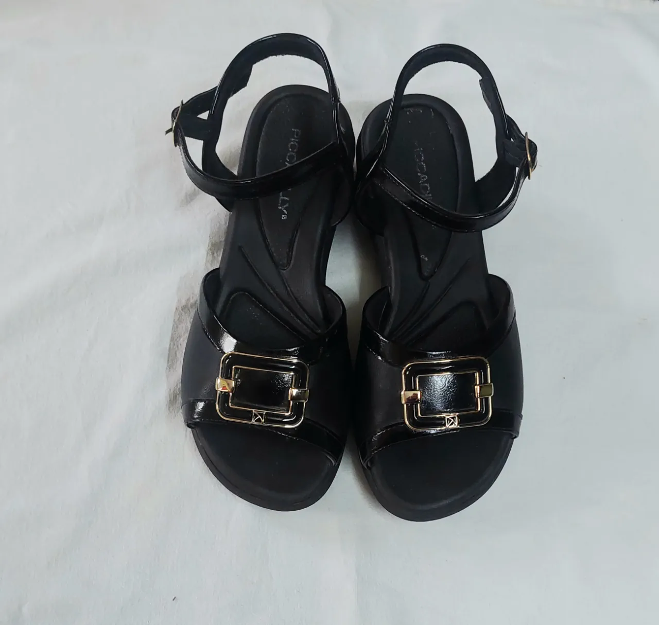 Sandalias Piccadilly · Talle AR 35