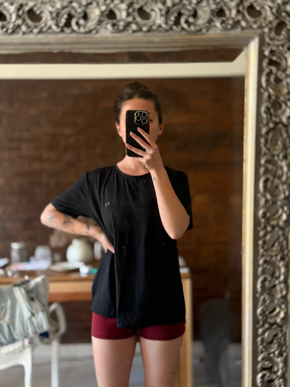 Remera Ehren · Talle XL