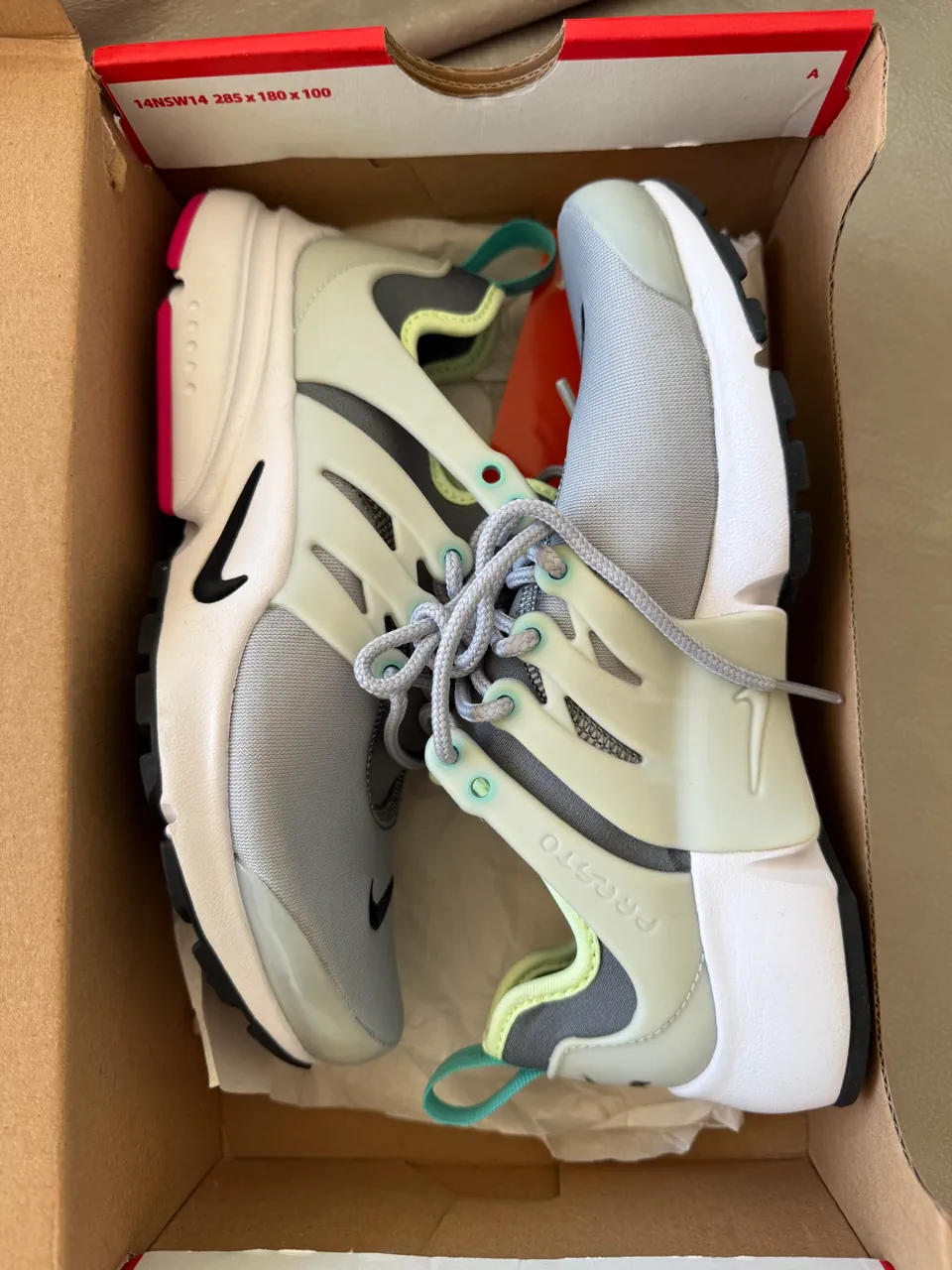 Nike · Talle US 5