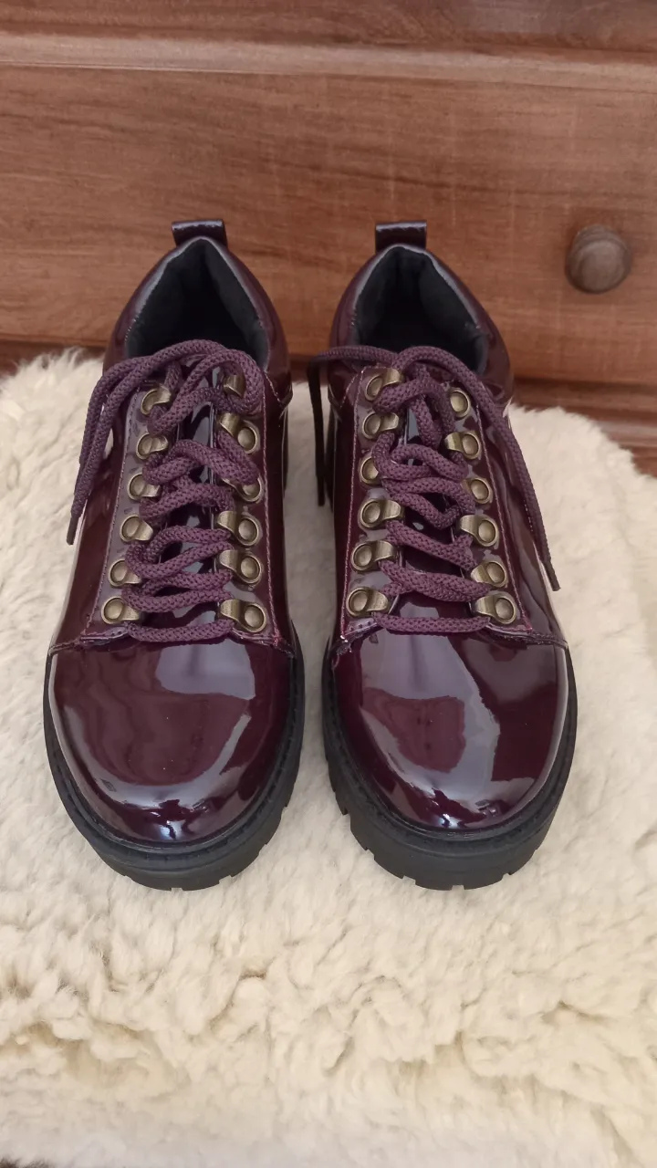 Borcegos XLarge · Talle AR 38