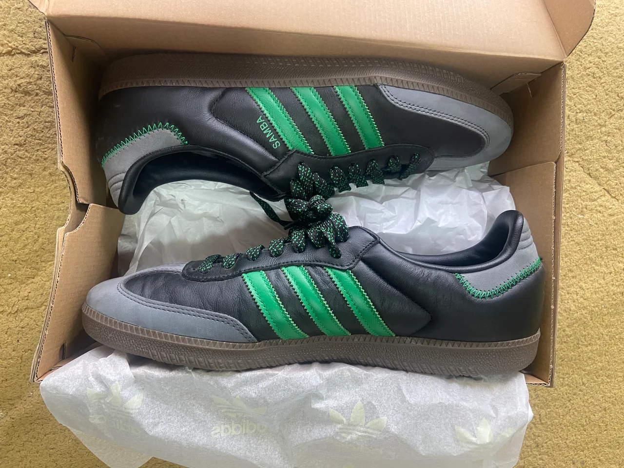 Zapatillas adidas - imagen 1