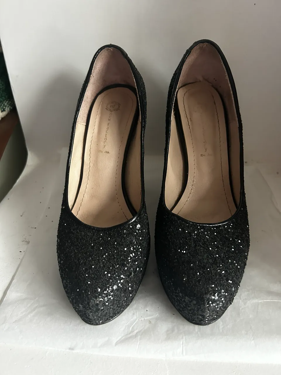 New factory · Talle AR 37