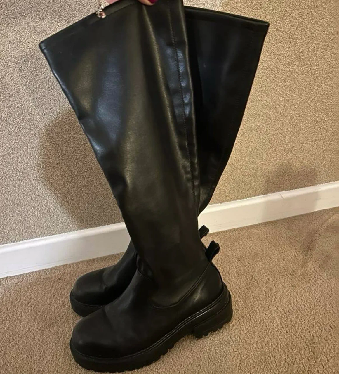 Sarkany · Talle AR 37