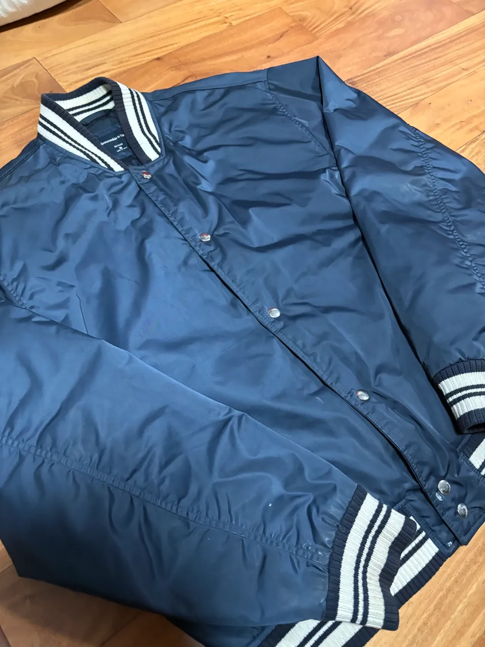 Campera Abercrombie & Fitch - imagen 1