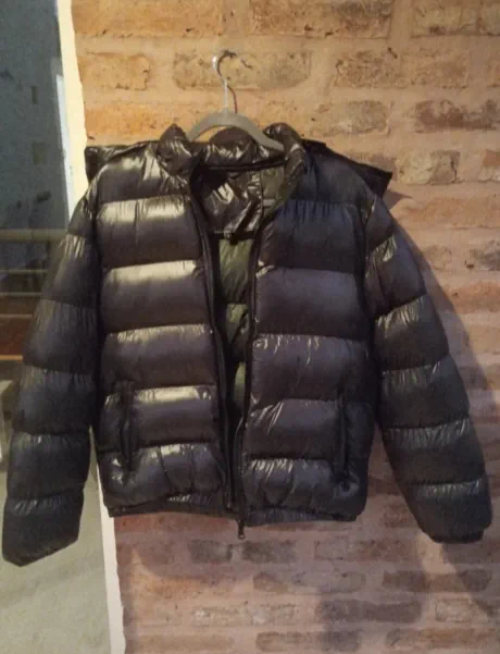 Campera Sin marca · Talle L