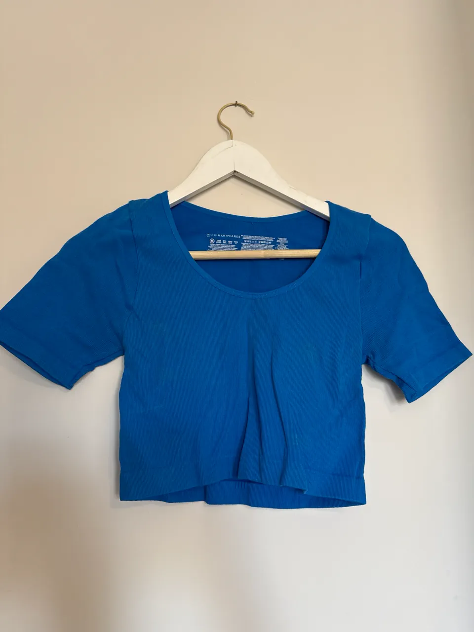 Remera Primark · Talle M